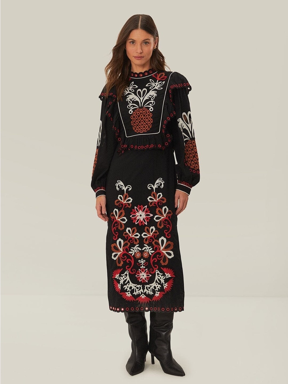 FARM RIO Cashew Mandala Richilieu Long Sleeve Maxi Dress